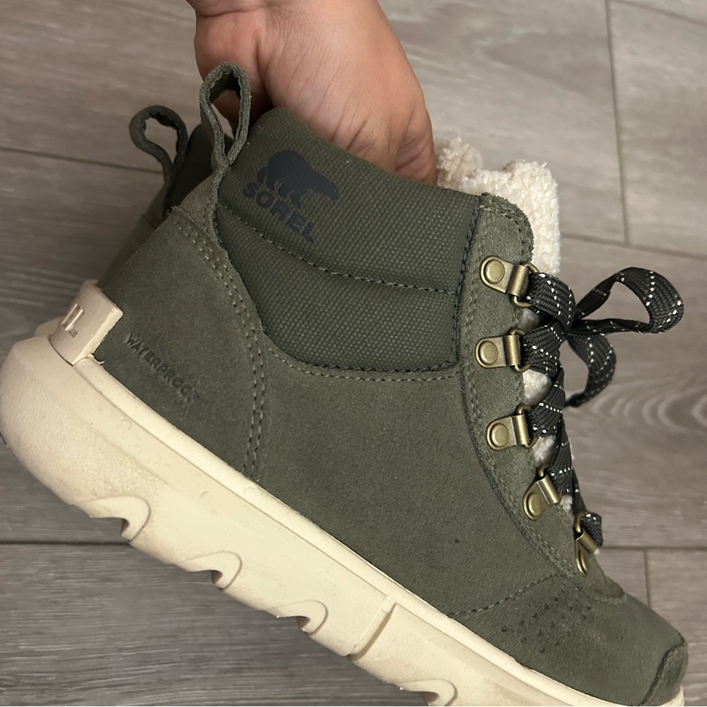 Sorel Women’s Olive and Cream Boots